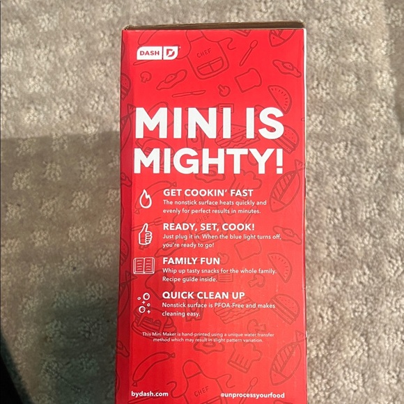 Ash Pineapple Mini Waffle Maker - White and Yellow - Picture 3 of 6